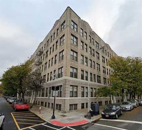 845 BLVD EAST, Weehawken, NJ 07086