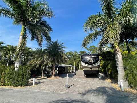 10063 Ramblewood, FORT MYERS, FL 33905