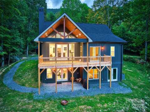 1425 Upward Way, Waynesville, NC 28785