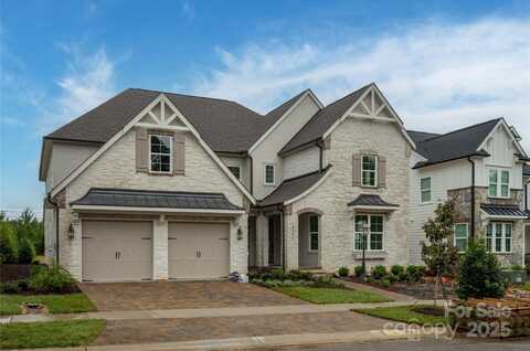 5711 Heirloom Crossing Court, Charlotte, NC 28270