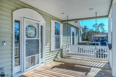 200 Thompson Field Circle, Gloucester, NC 28528