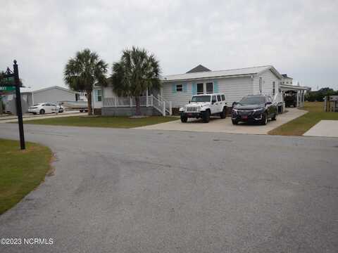 225 Blue Goose Lane, Newport, NC 28570