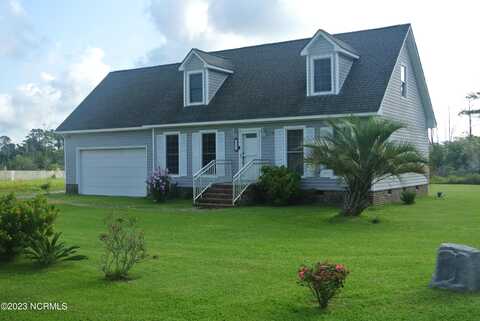 213 Straits Drive, Beaufort, NC 28516