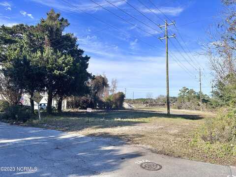 2400 Avery Street, Morehead City, NC 28557