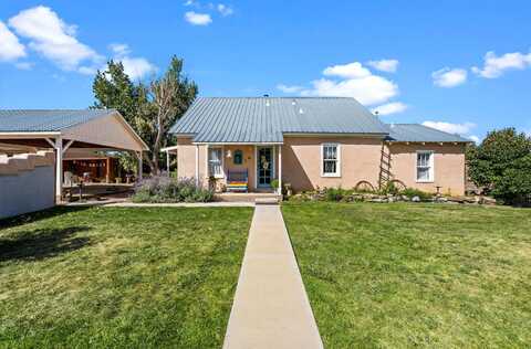 6 El Torreon Road, Torreon, NM 87061