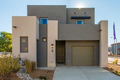 335 San Clemente Avenue NW, Albuquerque, NM 87107