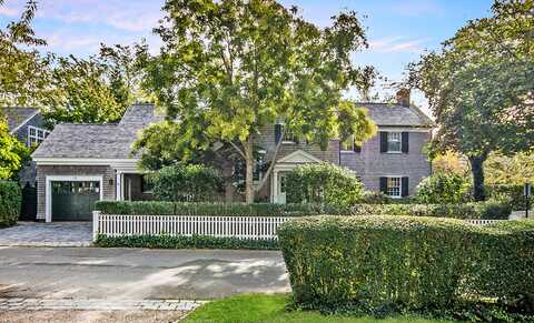 15 Tilton Way, Edgartown, MA 02539