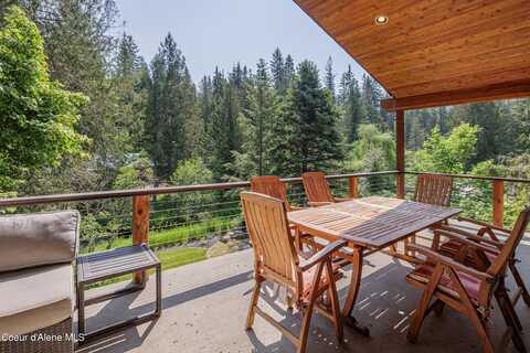 150 N Kokanee Park Loop, Priest Lake, ID 83856