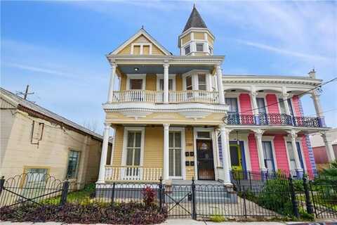 1508 ROBERT C BLAKES SR Drive, New Orleans, LA 70130