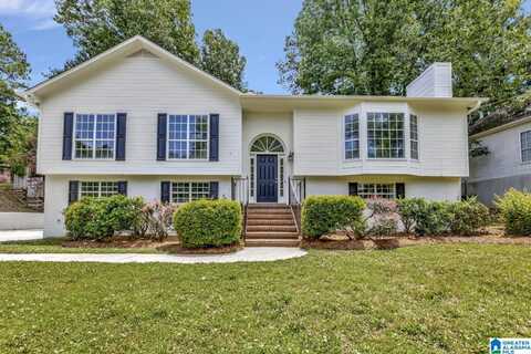 109 LOYOLA CIRCLE, HELENA, AL 35080