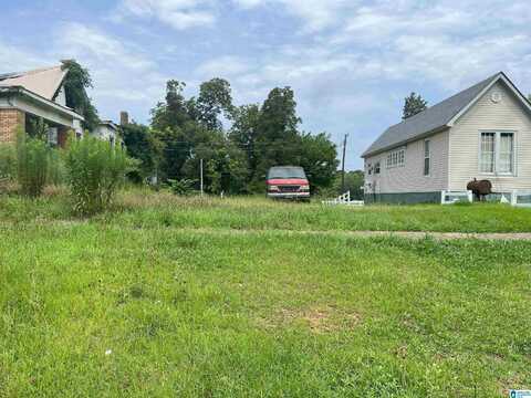 1528 BERKLEY AVENUE, BESSEMER, AL 35020