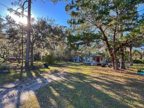 280 326th St, Suwannee, FL 32692