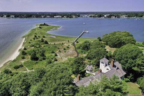 255 Bayberry Way, Osterville, MA 02655