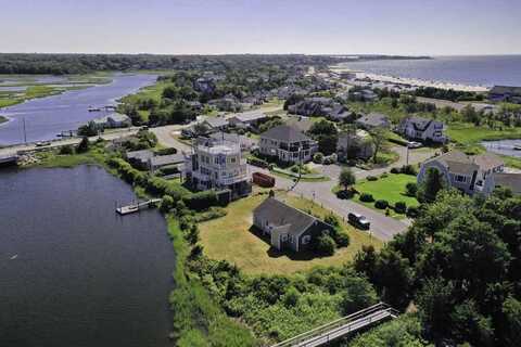 34 Short Beach Road, Centerville, MA 02632