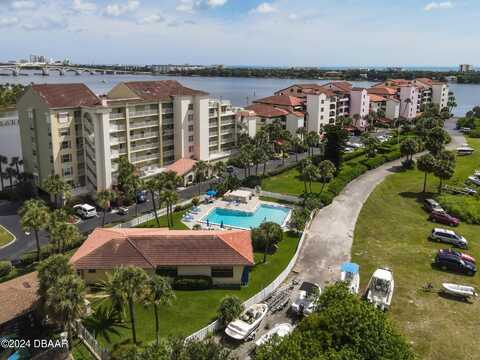 612 Marina Point Drive, Daytona Beach, FL 32114