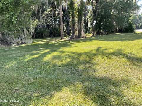 1604 Bass Avenue, Seville, FL 32190