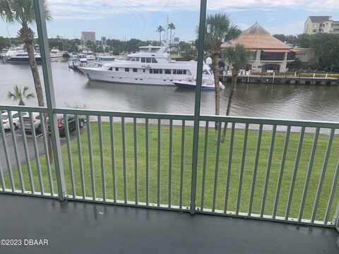 715 S Beach Street, Daytona Beach, FL 32114