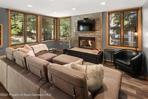 135 Carriage Way, Snowmass Village, CO 81615