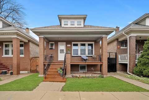 5341 S Richmond Street, Chicago, IL 60632