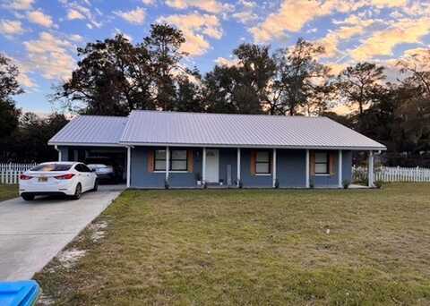 508 Third Ave, Trenton, FL 32693