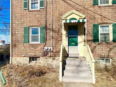 112 Sims Streets, Bridgeport, CT 06604