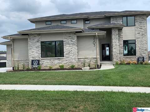 3503 S 215 Street, Elkhorn, NE 68022