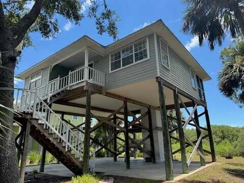 16390 Hodges Ave, Cedar Key, FL 32625
