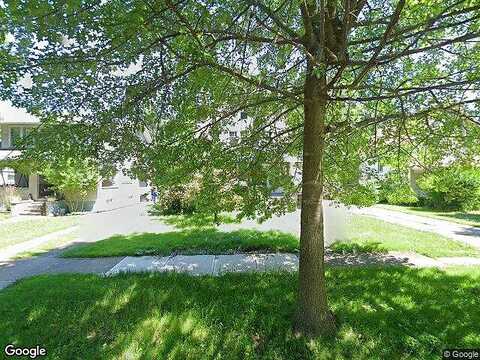 Larchwood, CLEVELAND, OH 44135