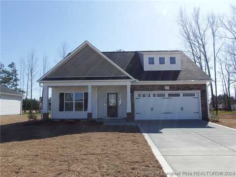 669 Amusment Drive, Hope Mills, NC 28348