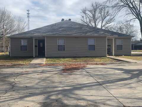 1611 S Grand Ave, Stuttgart, AR 72160