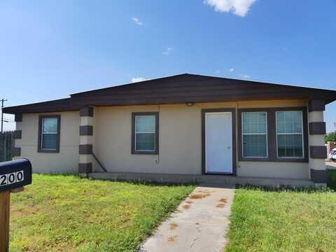 200 SW Ave E, Andrews, TX 79714