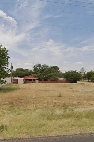 2301 Highland Drive, Lamesa, TX 79331