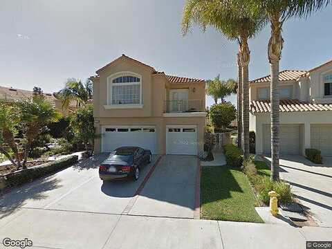 Sonbria, TUSTIN, CA 92782