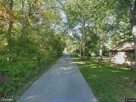 Bergman Ave, HOLIDAY HILLS, IL 60051