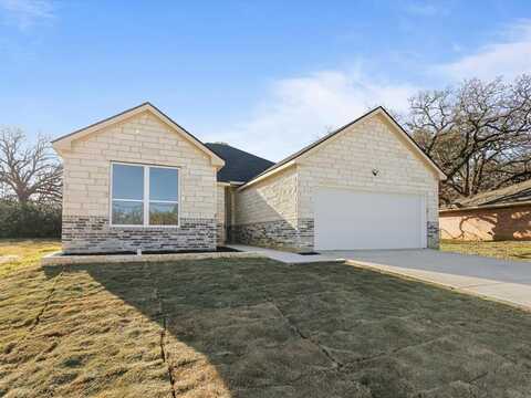 226 Chambers Drive, Alvarado, TX 76009