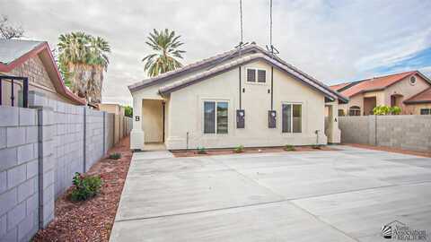 256 E SPRING ST, Somerton, AZ 85350