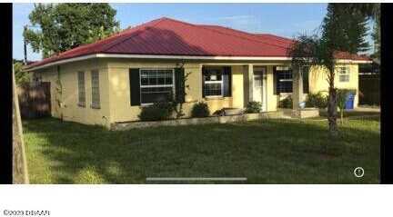 910 Lake Avenue, Edgewater, FL 32132