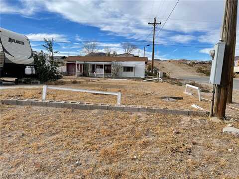 404 W Lewis Street, Beatty, NV 89003