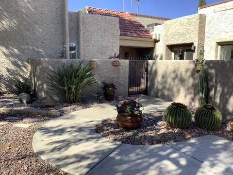 7425 N Via Camello Del Norte --, Scottsdale, AZ 85258