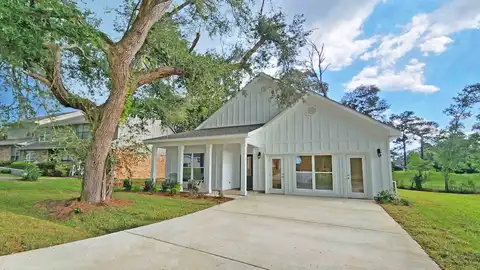 87121 Highpoint Drive, Diamondhead, MS 39525