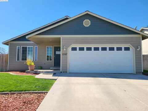 Maxwell, GRANDVIEW, WA 98930