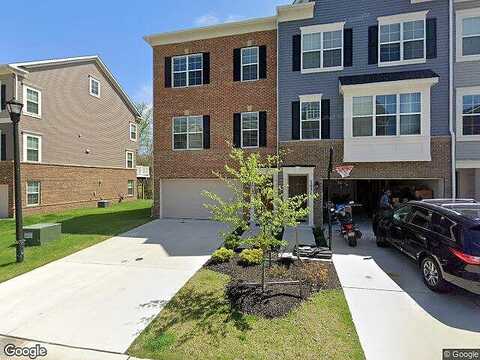 Mia, UPPER MARLBORO, MD 20774