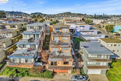 720 Bacon St, San Francisco, CA 94134