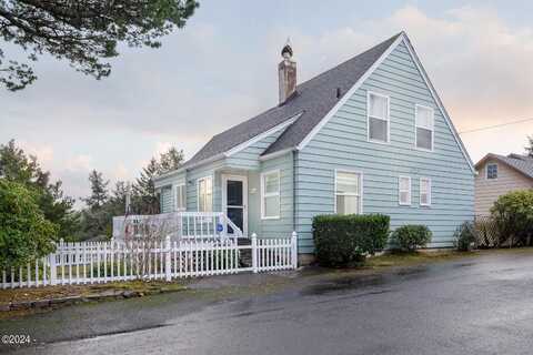 870 SW 10th, Lincoln City, OR 97367