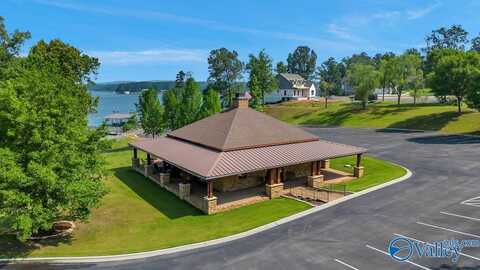 1778 Lookout Mountain Drive, Scottsboro, AL 35769