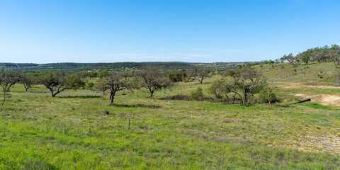 545 Lockhart Ridge, Fredericksburg, TX 78624