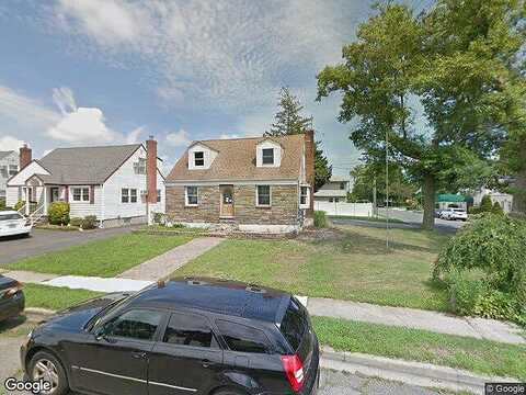 Willow, WANTAGH, NY 11793