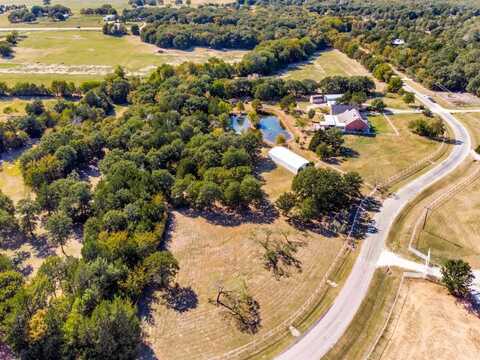 166 County Road 2261, Valley View, TX 76272
