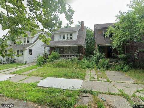 Clairmount, DETROIT, MI 48206