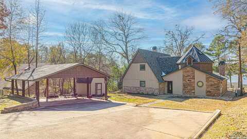 1607 East Lake Drive, Gladewater, TX 75647